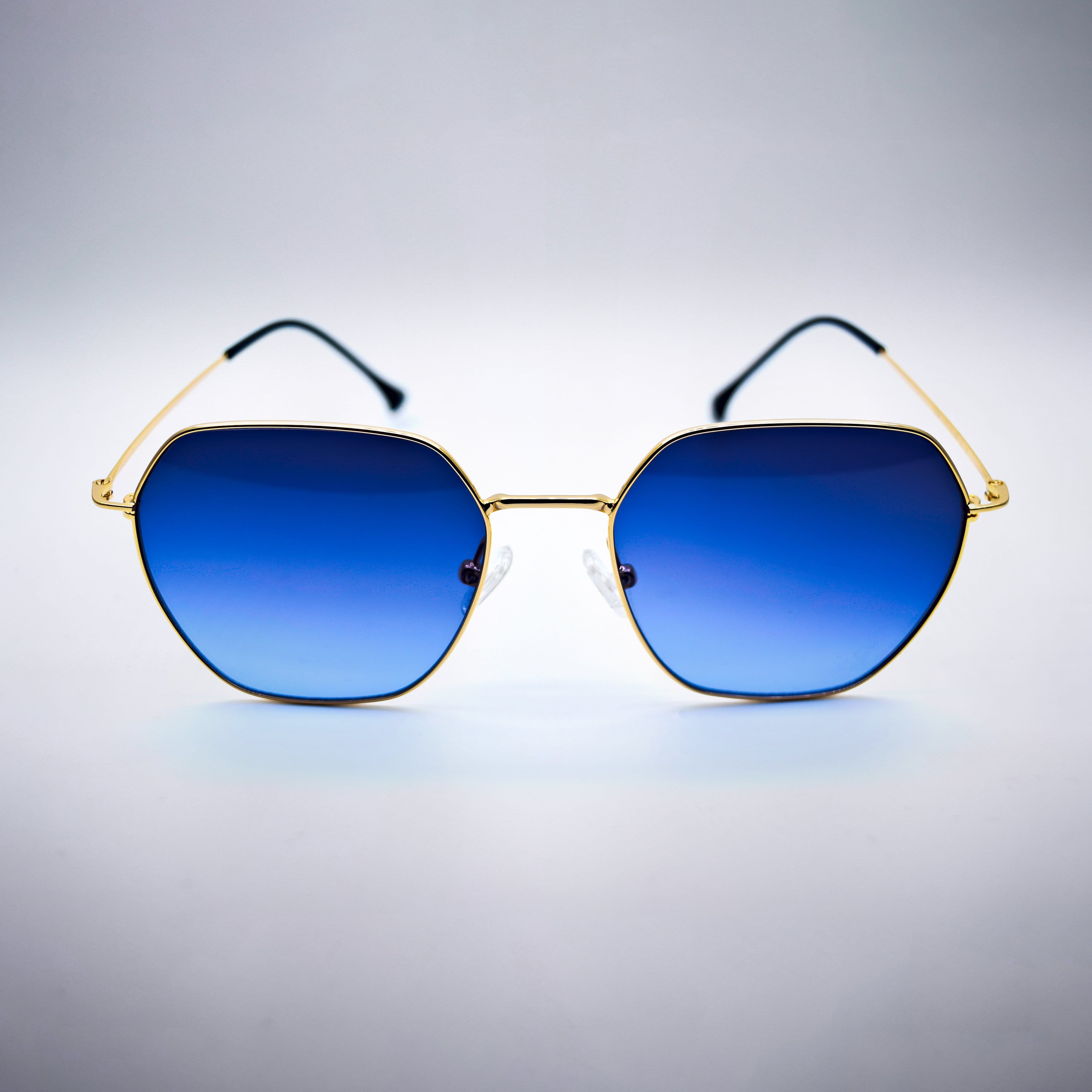 Luxe Gold - Gold Frame Geometric Sunglasses | VOCINIO – vocinio display picture 2